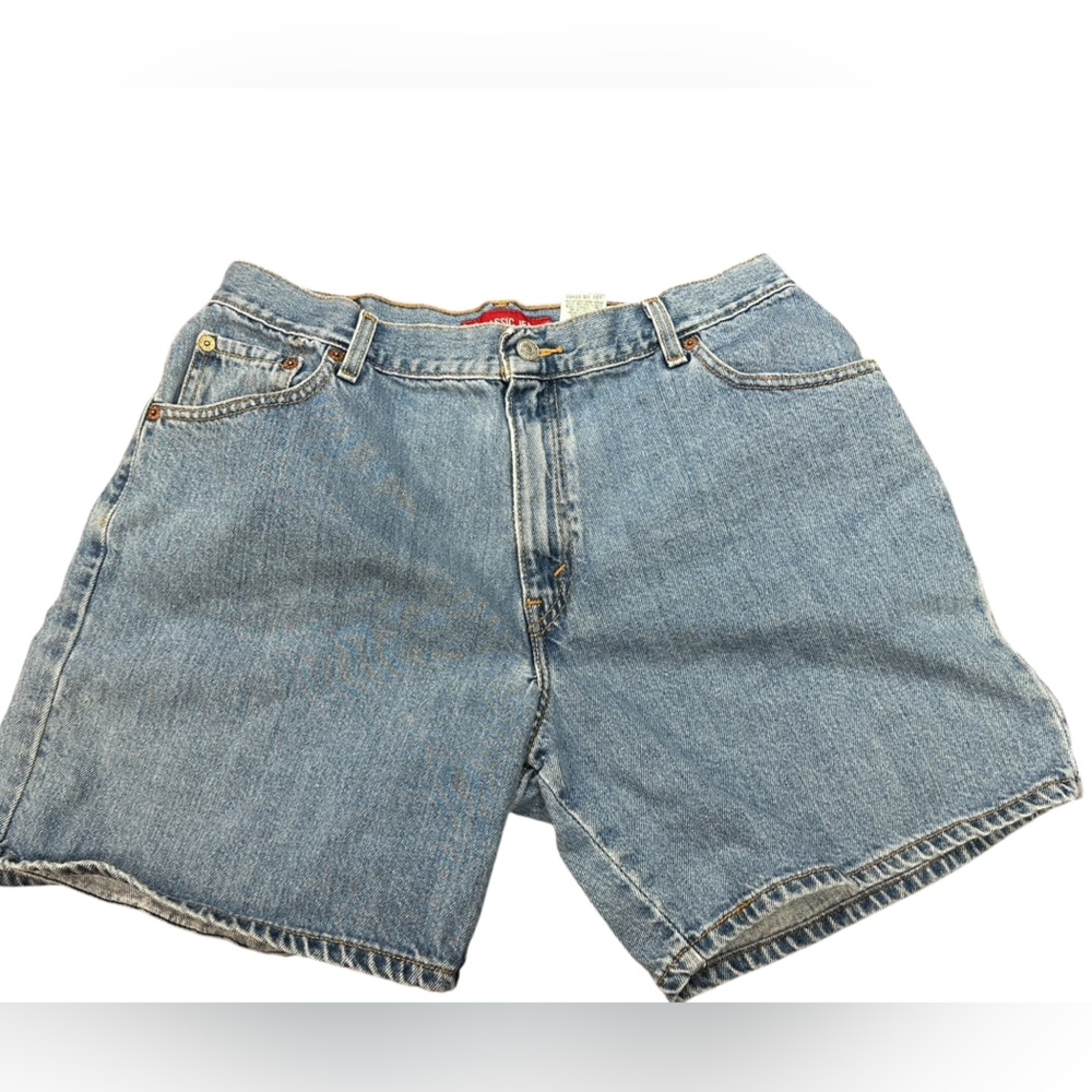 Levi’s classic fit womens light wash denim jeans jorts size 16 mis vintage